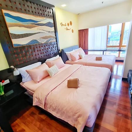 Exclusive Family Suites 5-6 Pax @ Sunway Pyramid Петалинг-Джая Экстерьер фото