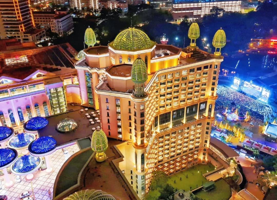 Exclusive Family Suites 5-6 Pax @ Sunway Pyramid Петалинг-Джая Экстерьер фото